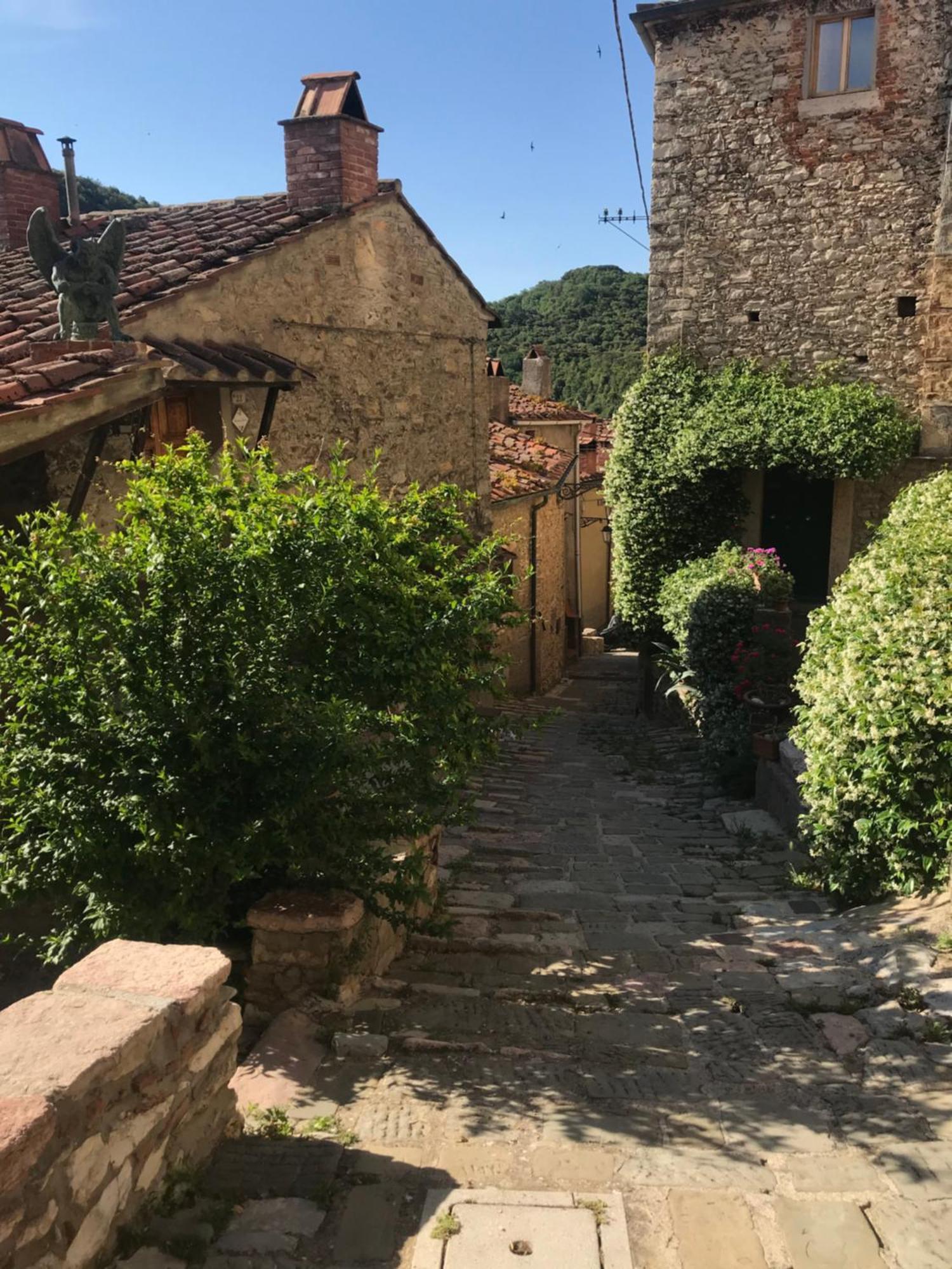 Le Dame Del Borgo Apartment Sassetta Luaran gambar