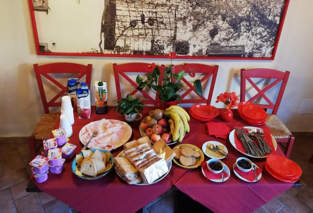 Le Dame Del Borgo Apartment Sassetta Luaran gambar